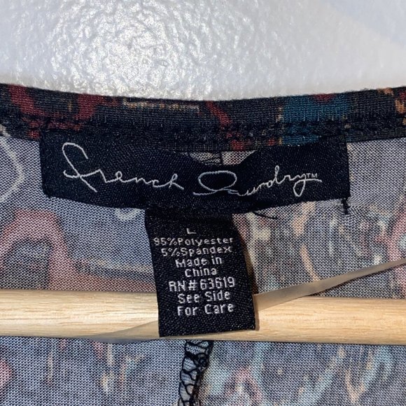 COPY - French Laundry Brown Blouse Size Large Womens V Neck Printed Pattern Blu… - Picture 2 of 4